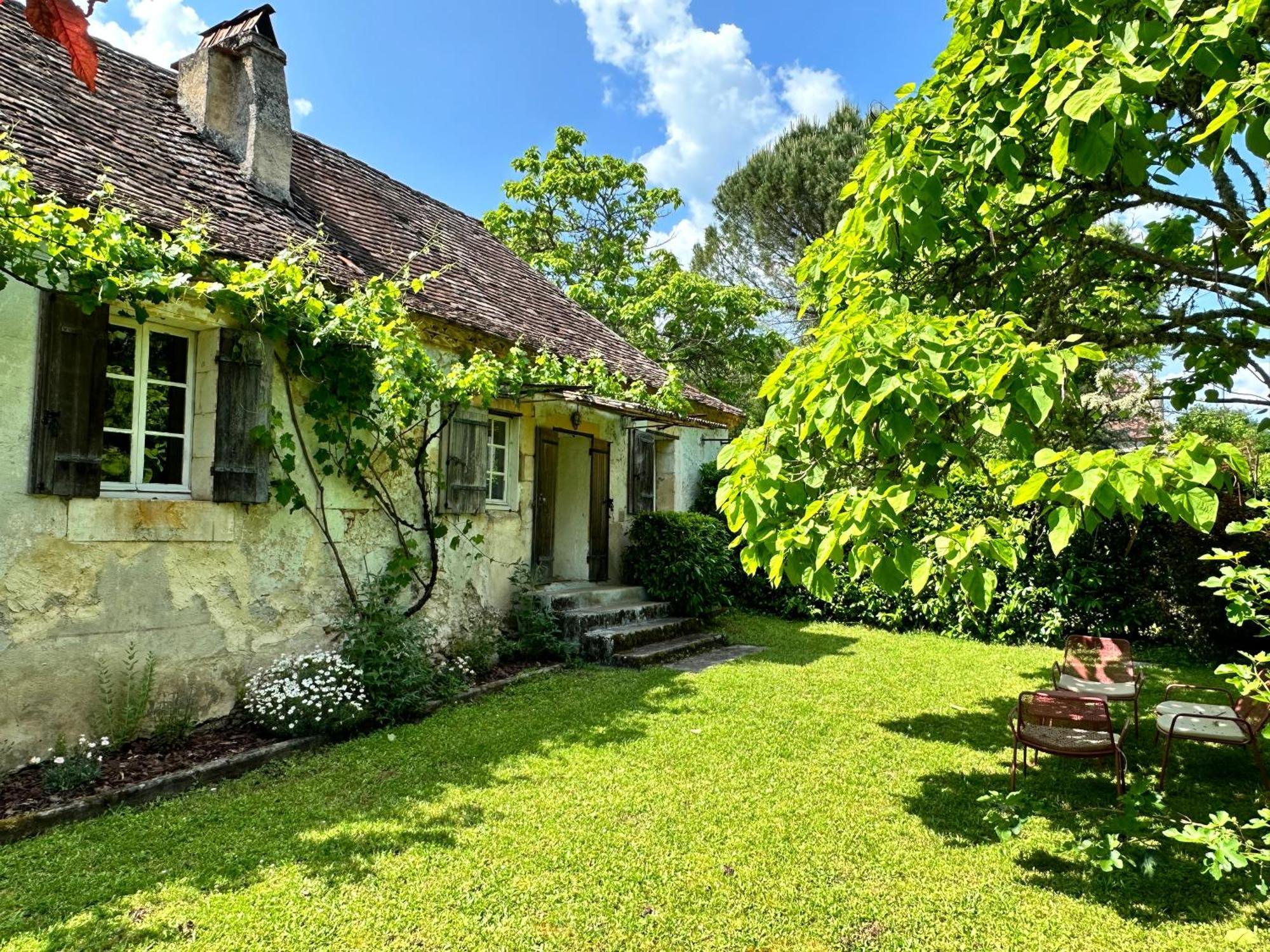 Вилла The Snug House Maurens  Экстерьер фото